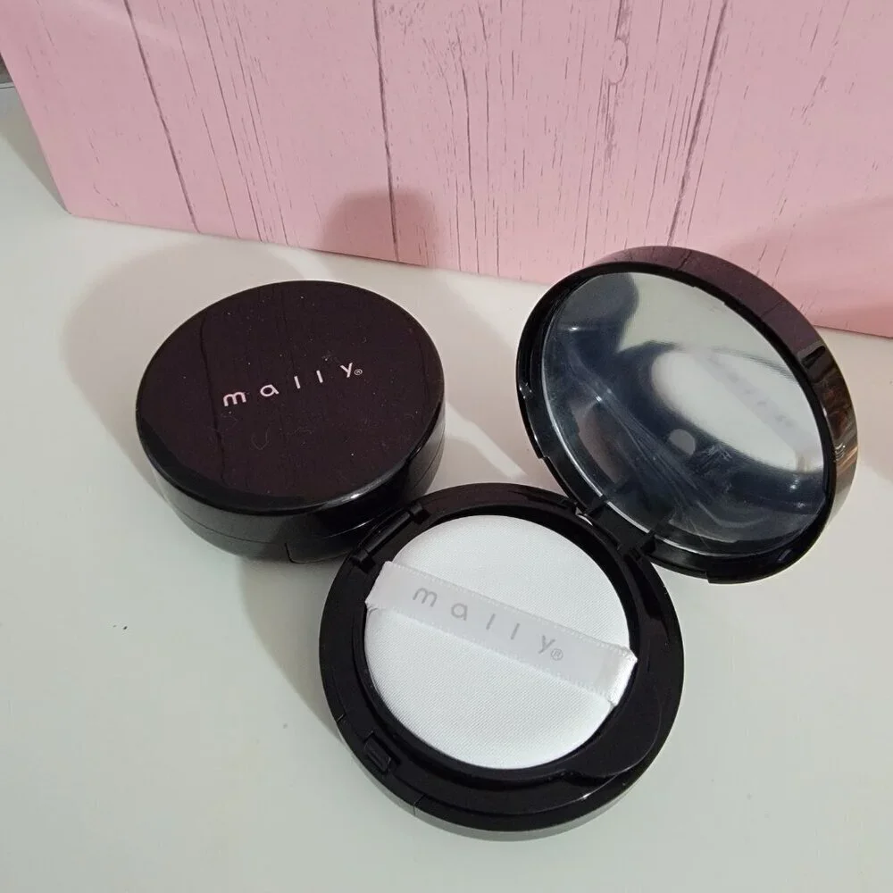 Mally Beauty Flawless Finish Transforming Effect Foundation Shade Fair
